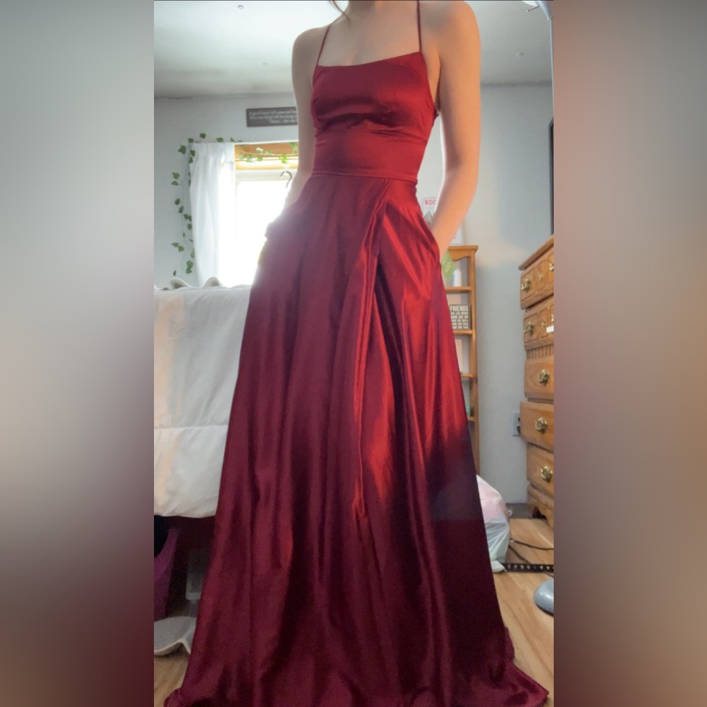 red prom dress